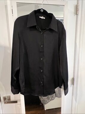 Mimosa Women’s Black Button-Front Blouse - Sleek Long Sleeve